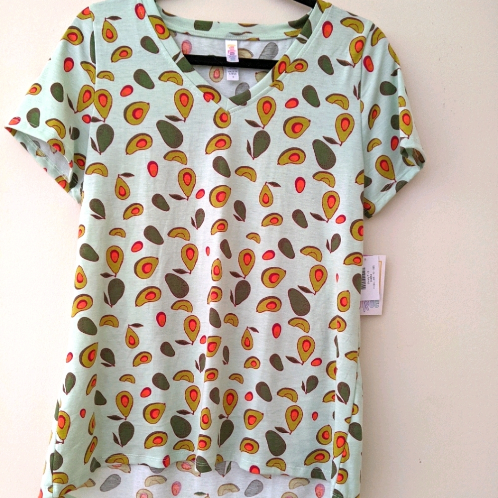 NWT V Neck Avocado T